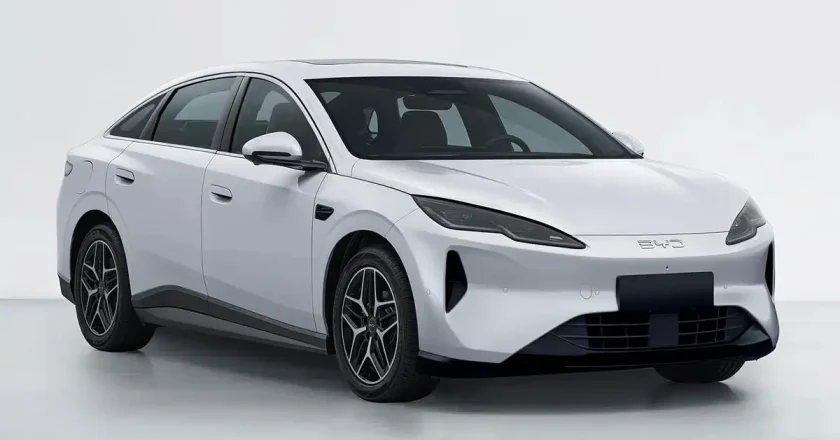 BYD’s New Motor Boosts Power, Cuts Weight in Mainstream Models