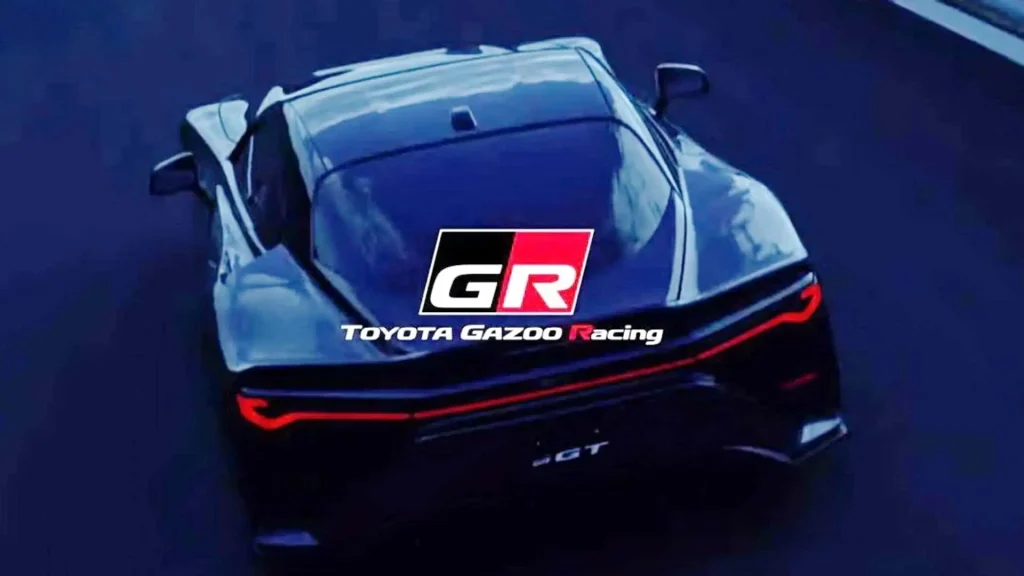 Ecco la Toyota GR GT: il teaser svela nome e V8 della nuova supercar. Ma non chiamatela LFA