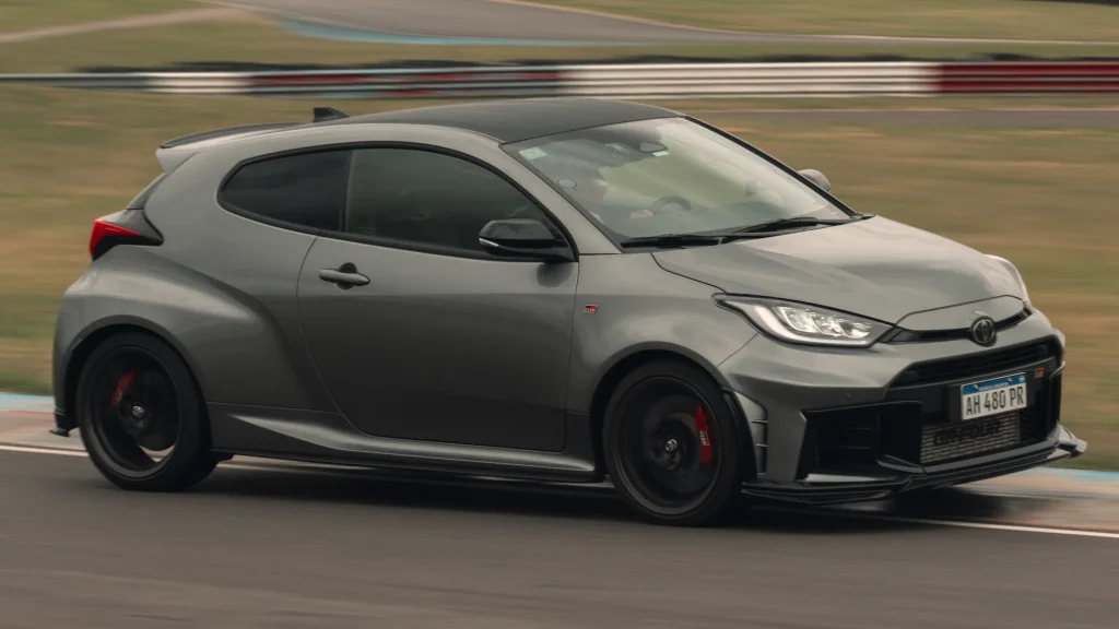 Ranking Autoblog: Toyota GR Yaris AT8 (2025)