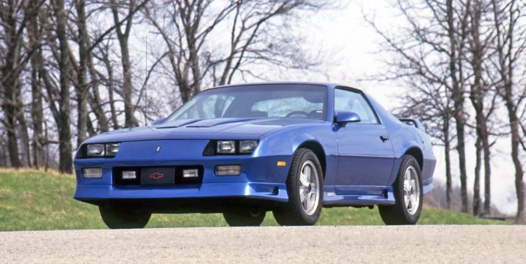 View Photos of the 1991 Chevrolet Camaro Z28
