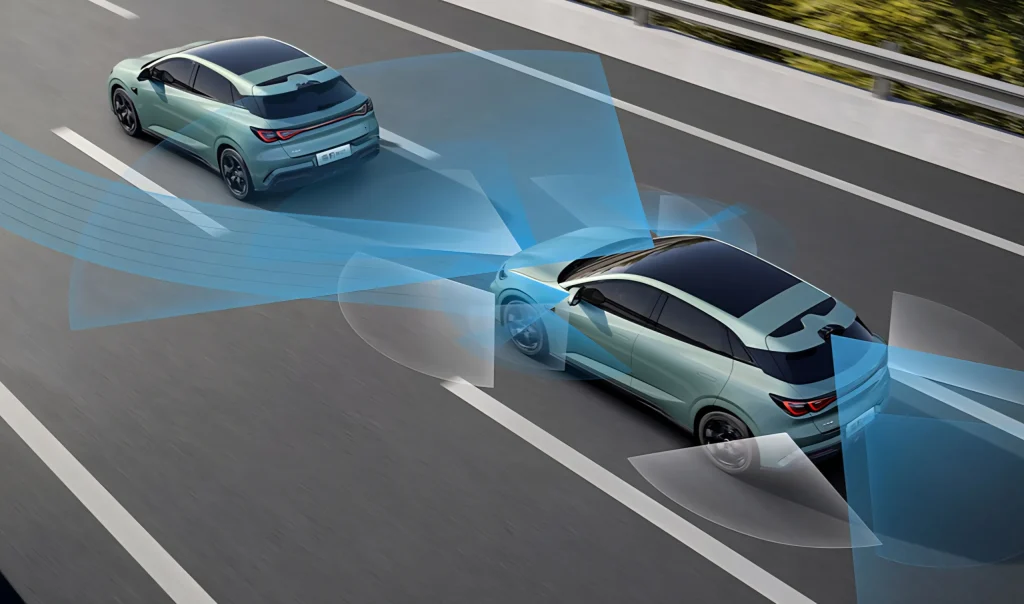 BYD has a team of over 5,000 people for ADAS development, plans to invest 14.3 billion USD